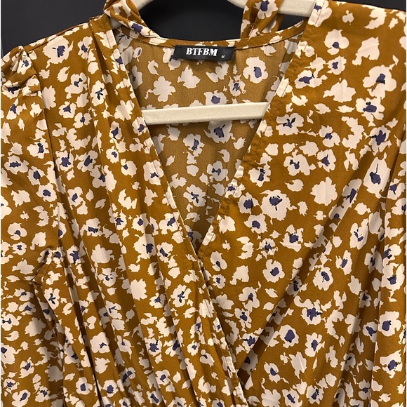 BTFBM size M floral maxi dress - Picture 2 of 2